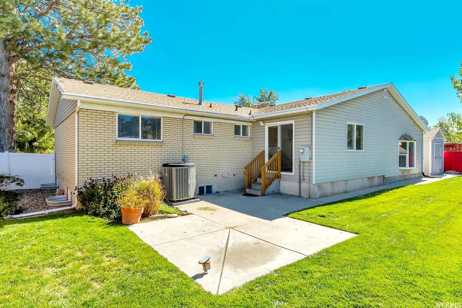 - Hoskere Homes Sandy